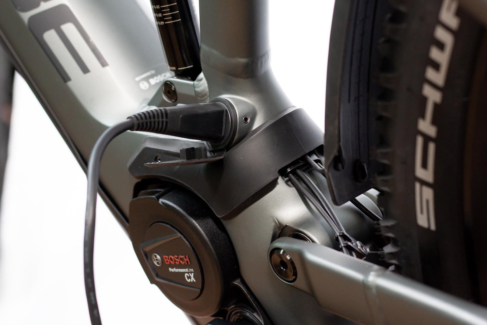 Bicicleta elétrica de montanha com suspensão total - Imagen 11