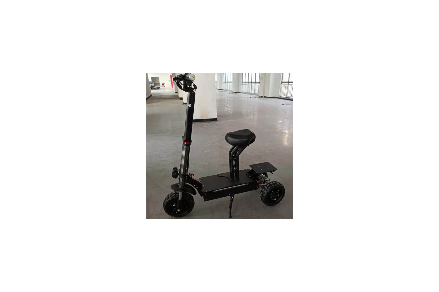 Patinete eléctrico FALCON de 3 ruedas, 5600 vatios, 3 motores, 60V 31Ah